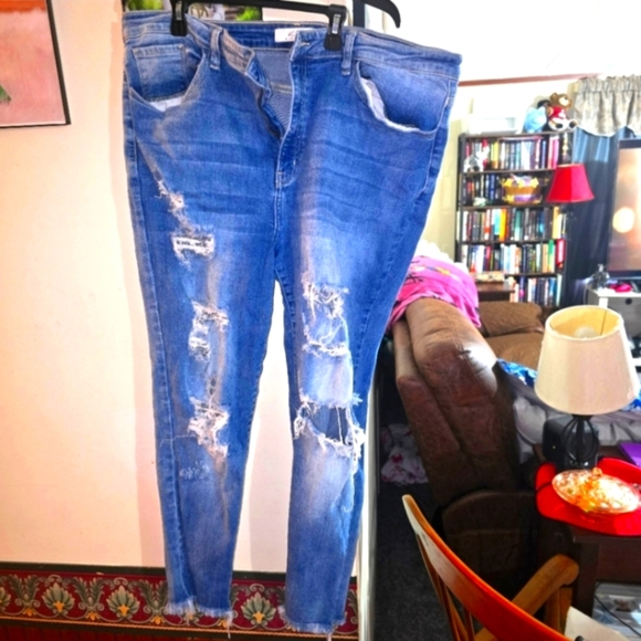 Kancan 34 distressed skinny jeans - Picture 1 of 4